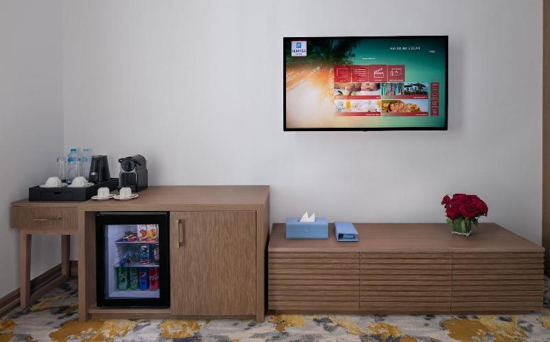 Crystal Inn Hotel - Alamein (Adults Only) El Alamein Esterno foto A television in a hotel room