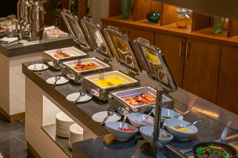 Crystal Inn Hotel - Alamein (Adults Only) El Alamein Esterno foto A chafing dish buffet