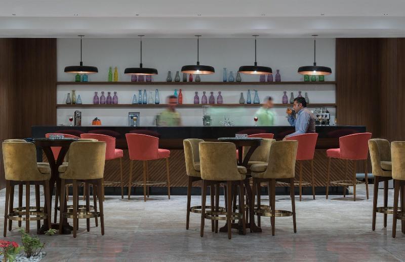 Crystal Inn Hotel - Alamein (Adults Only) El Alamein Esterno foto The bar at the lounge