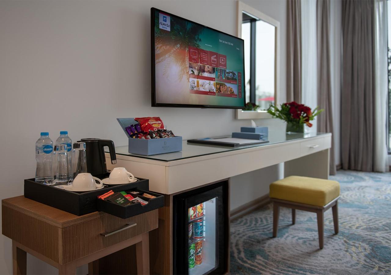 Crystal Inn Hotel - Alamein (Adults Only) El Alamein Esterno foto A hotel room with a mini-bar
